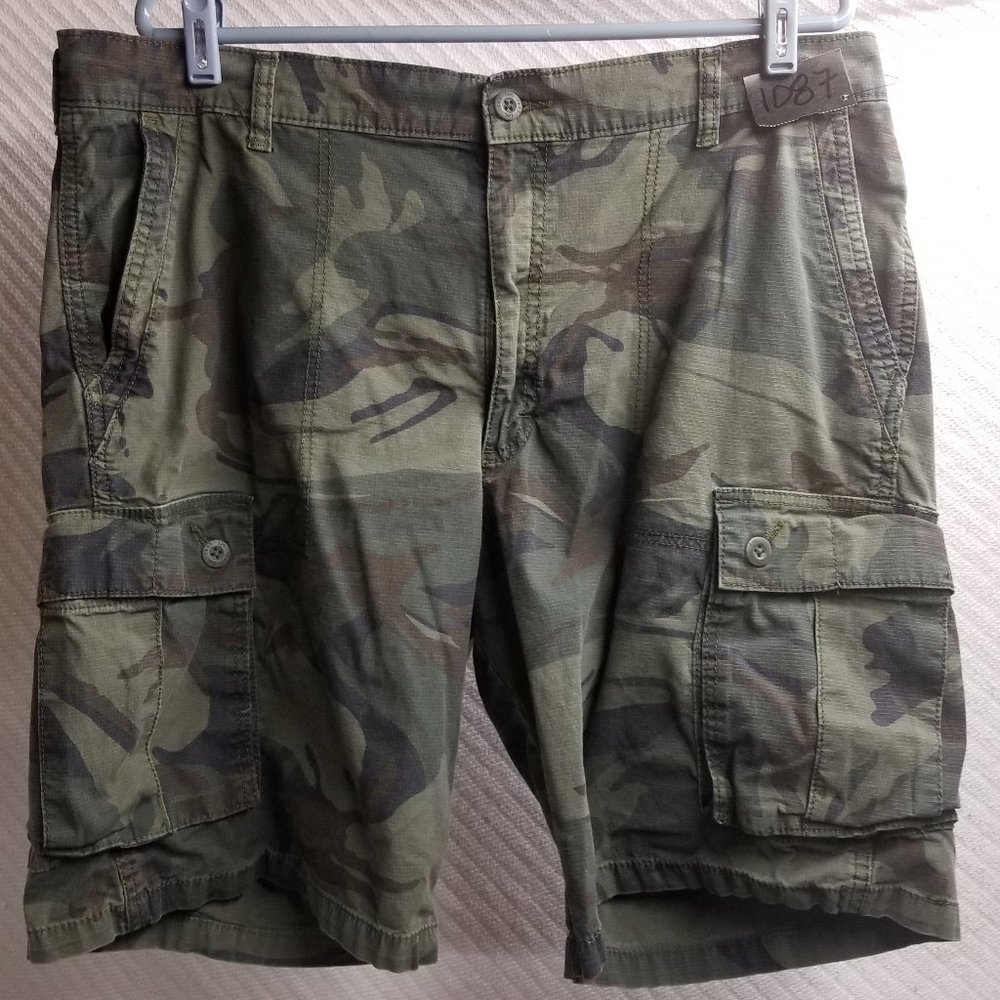 1087 - Lee 36W Cargo Shorts